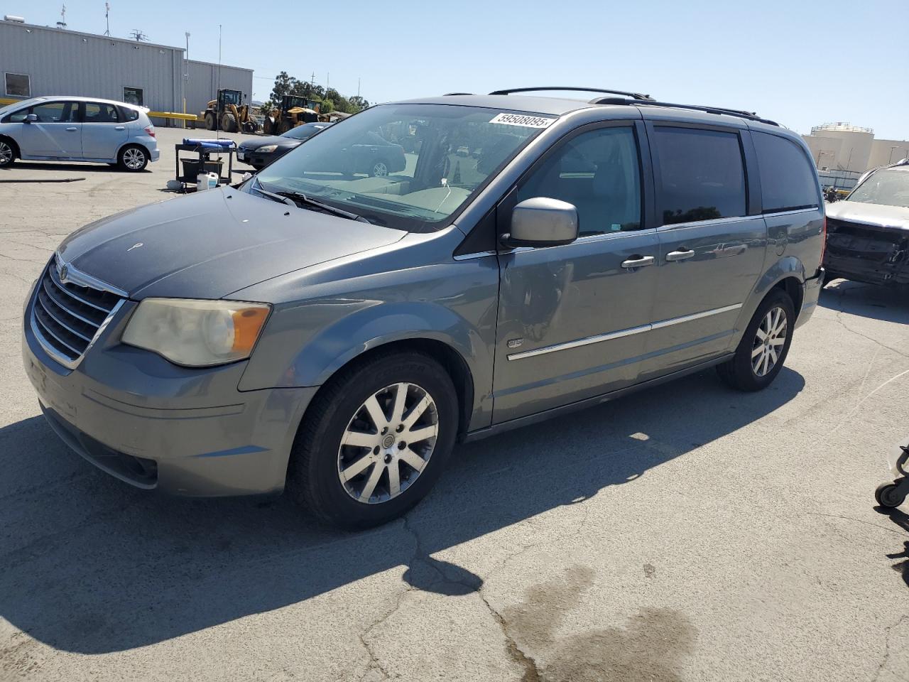 2009 Chrysler Town & Country Touring للبيع في Martinez، CA - Rear End