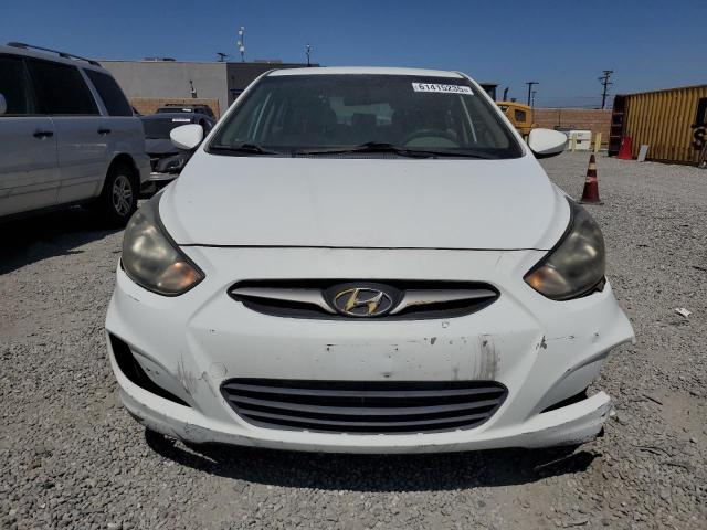  HYUNDAI ACCENT 2013 Белый
