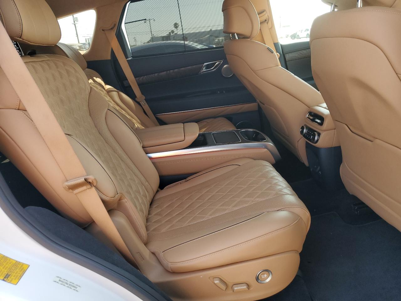 2024 Genesis Gv80 Base VIN: KMUHCESC7RU172446 Lot: 62928535