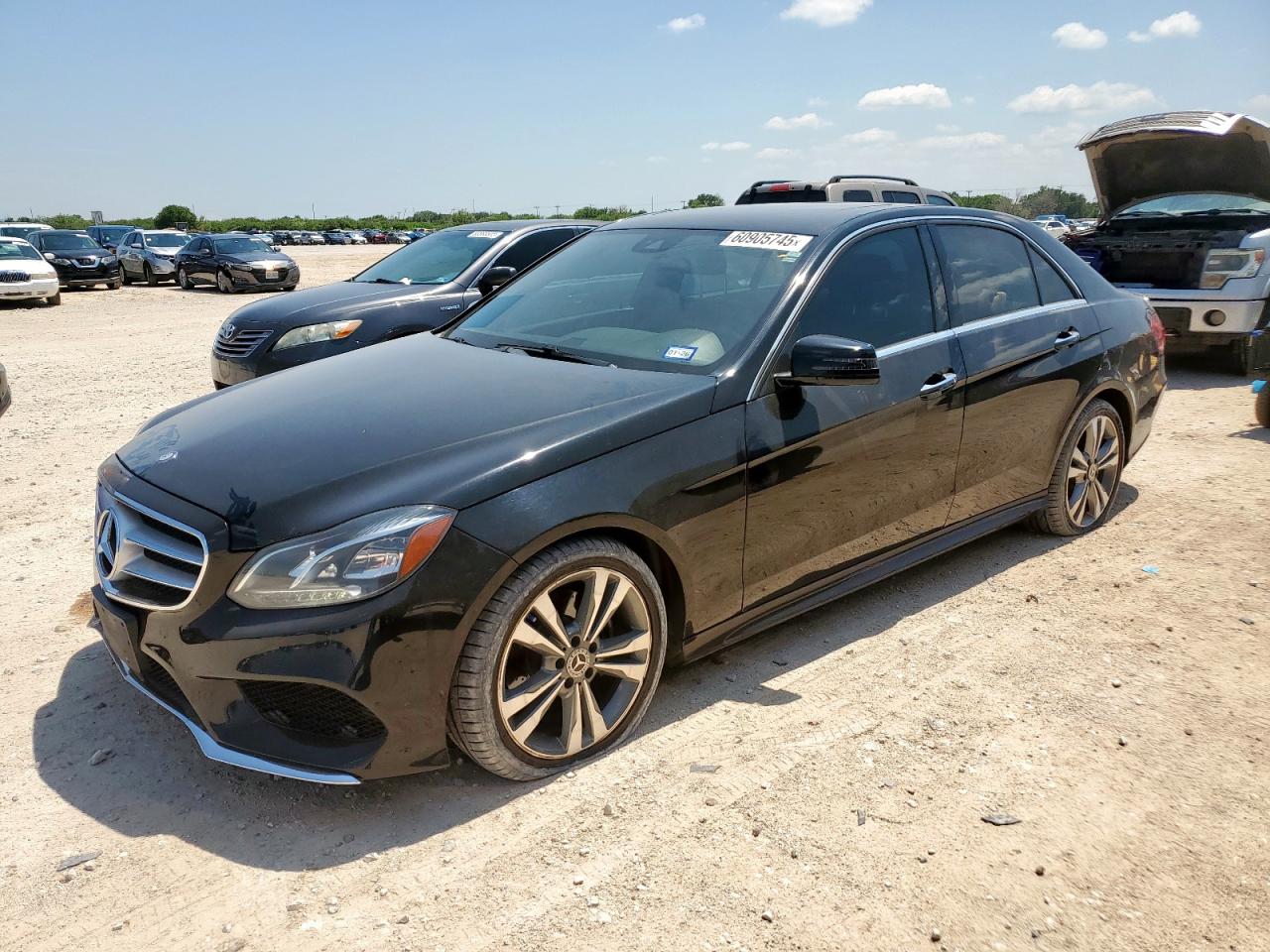 2016 Mercedes-Benz E 350 zu verkaufen in San Antonio, TX - Undercarriage