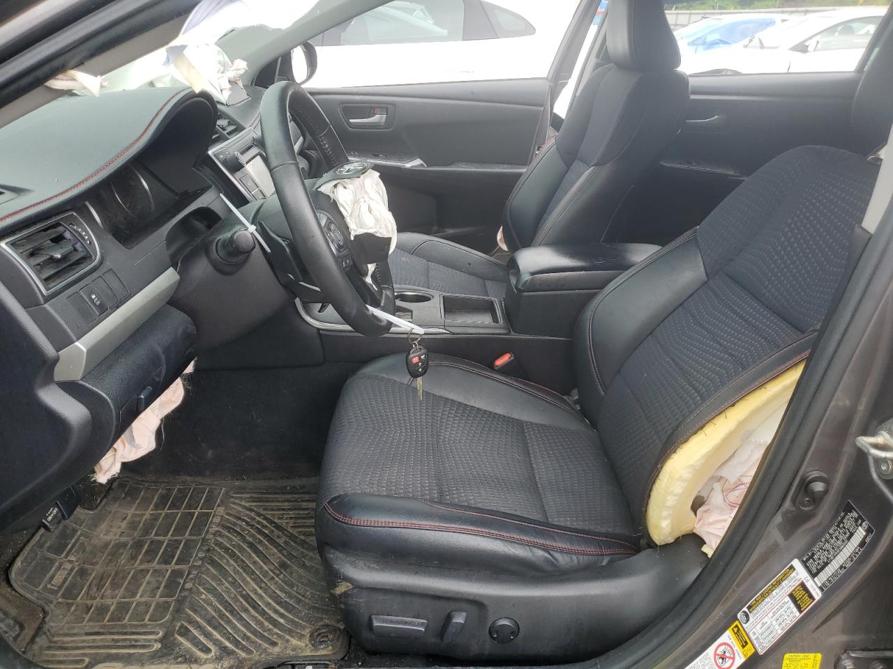 2015 Toyota Camry Le VIN: 4T1BF1FK6FU883590 Lot: 60864035