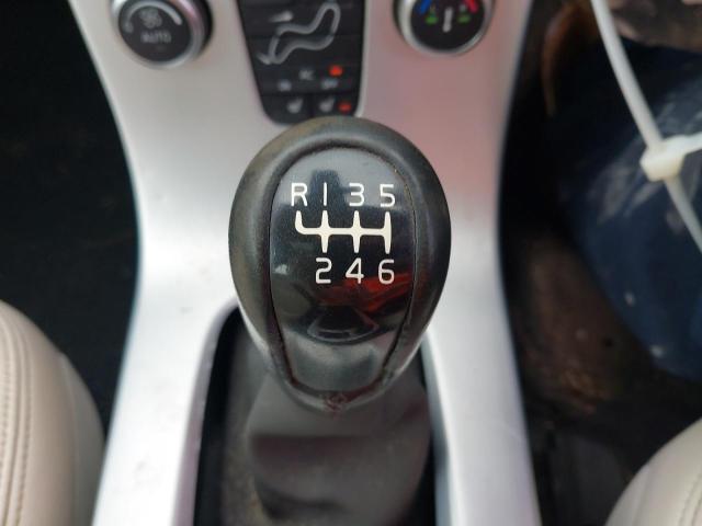 2011 VOLVO V50 SE LUX