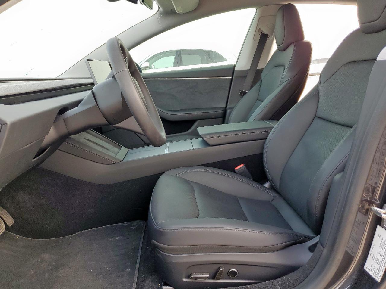 TESLA MODEL 3 2024 VIN 5YJ3E1EB5RF814626 фото 7