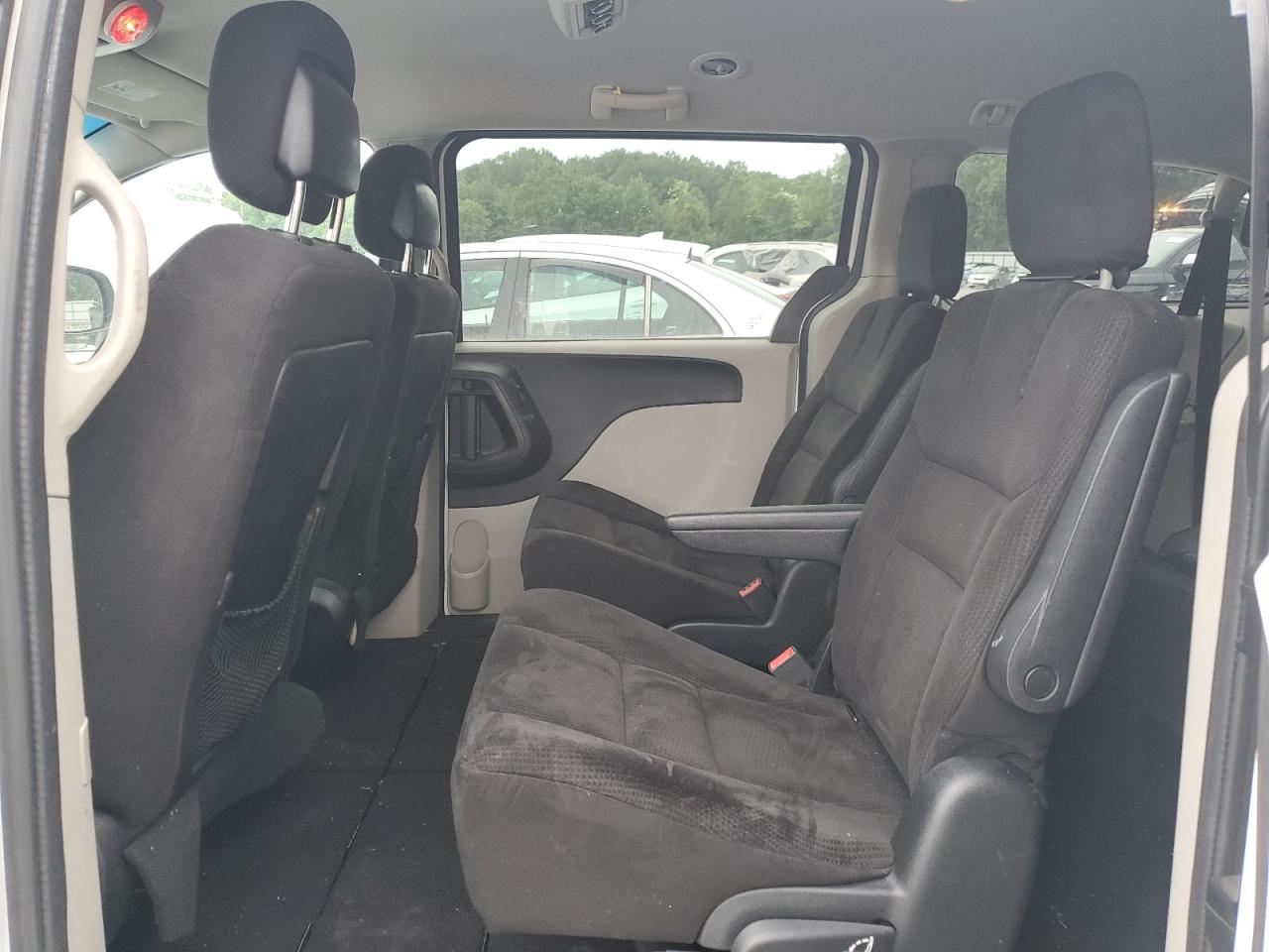 2014 Dodge Grand Caravan Sxt VIN: 2C4RDGCG5ER214153 Lot: 61232325