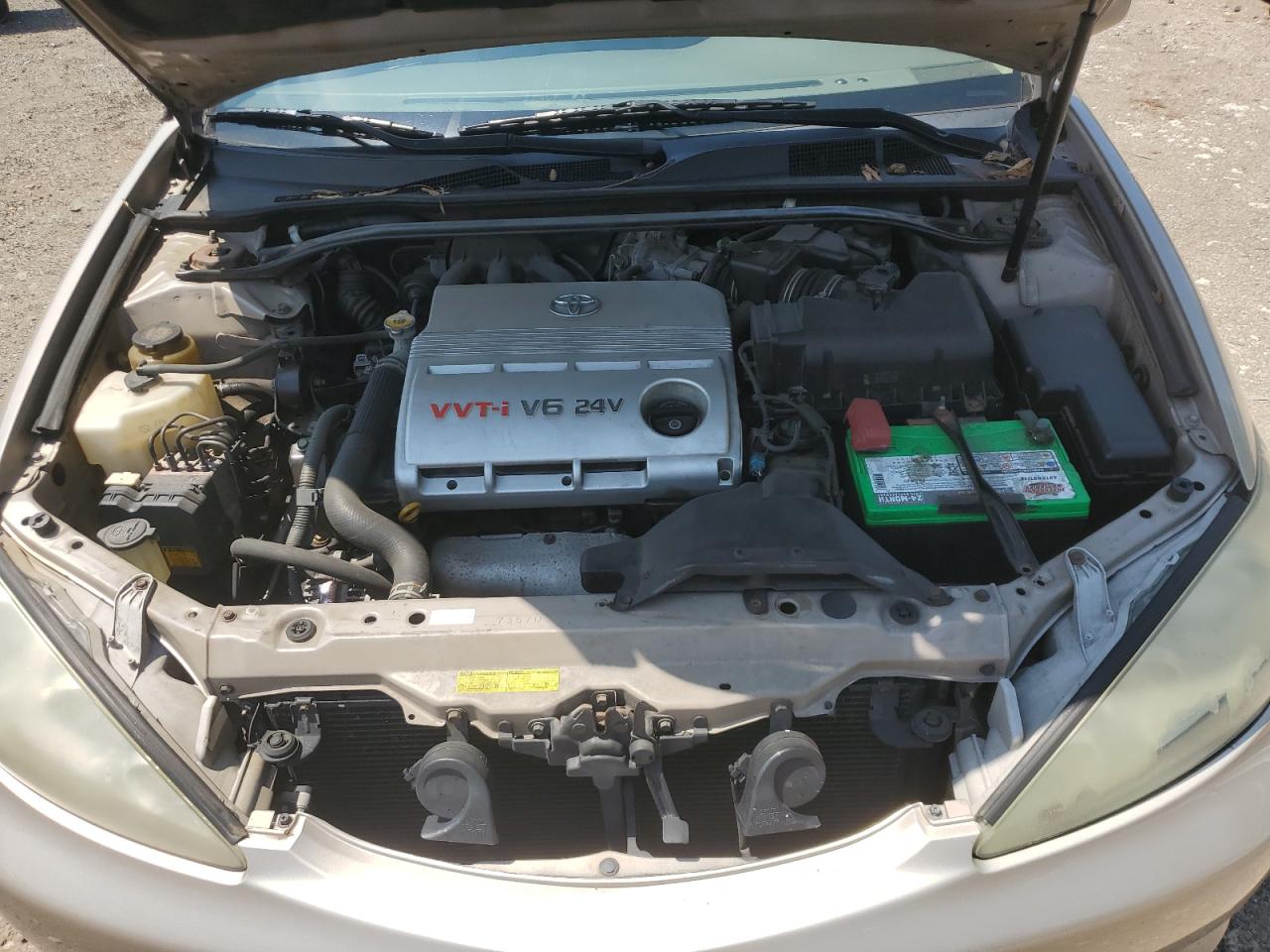 2005 Toyota Camry Le VIN: 4T1BF30K75U610385 Lot: 62464535