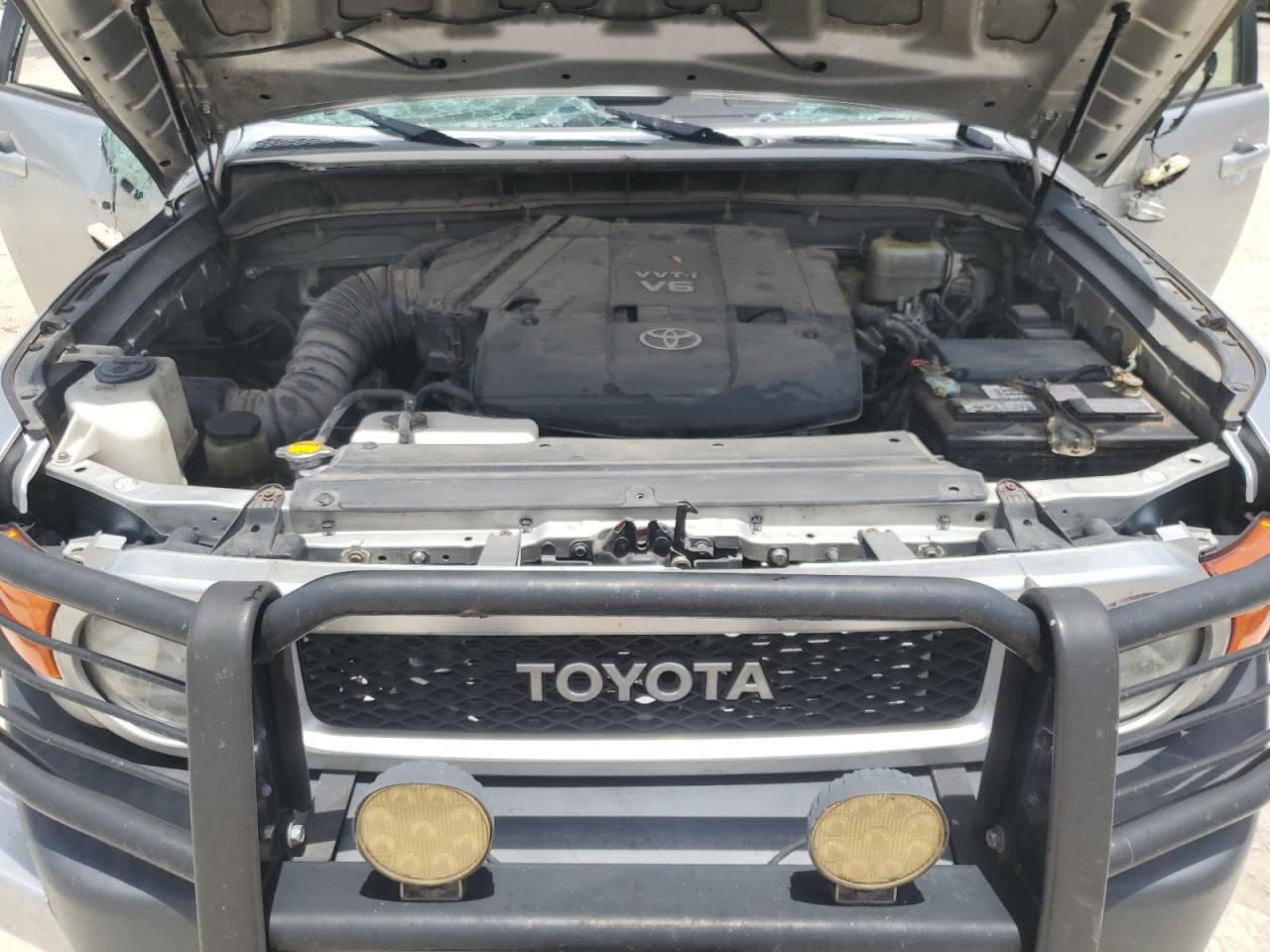 2008 Toyota Fj Cruiser VIN: JTEBU11F88K008428 Lot: 62748455