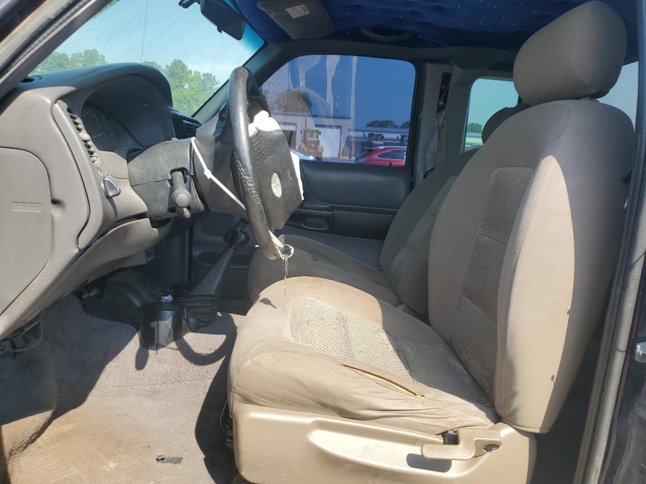 2002 Ford Ranger Super Cab VIN: 1FTZR45E02PA03189 Lot: 62084065
