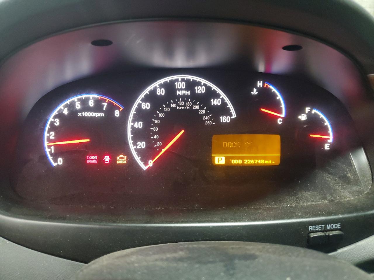 2006 Hyundai Azera Se VIN: KMHFC46F46A134139 Lot: 61850305