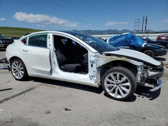  TESLA MODEL 3 2020 Білий