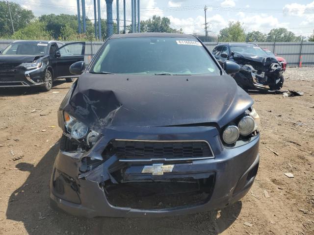  CHEVROLET SONIC 2015 Granatowy
