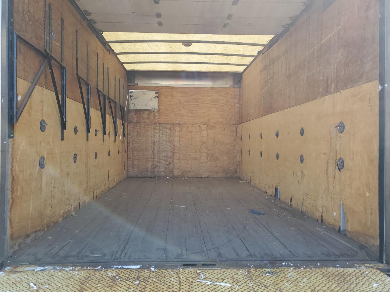 2011 Isuzu Npr VIN: JALC4W167B7000819 Lot: 59394895