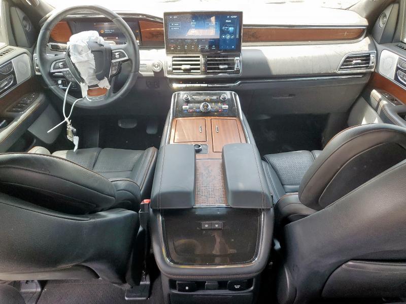  LINCOLN NAVIGATOR 2024 Szary