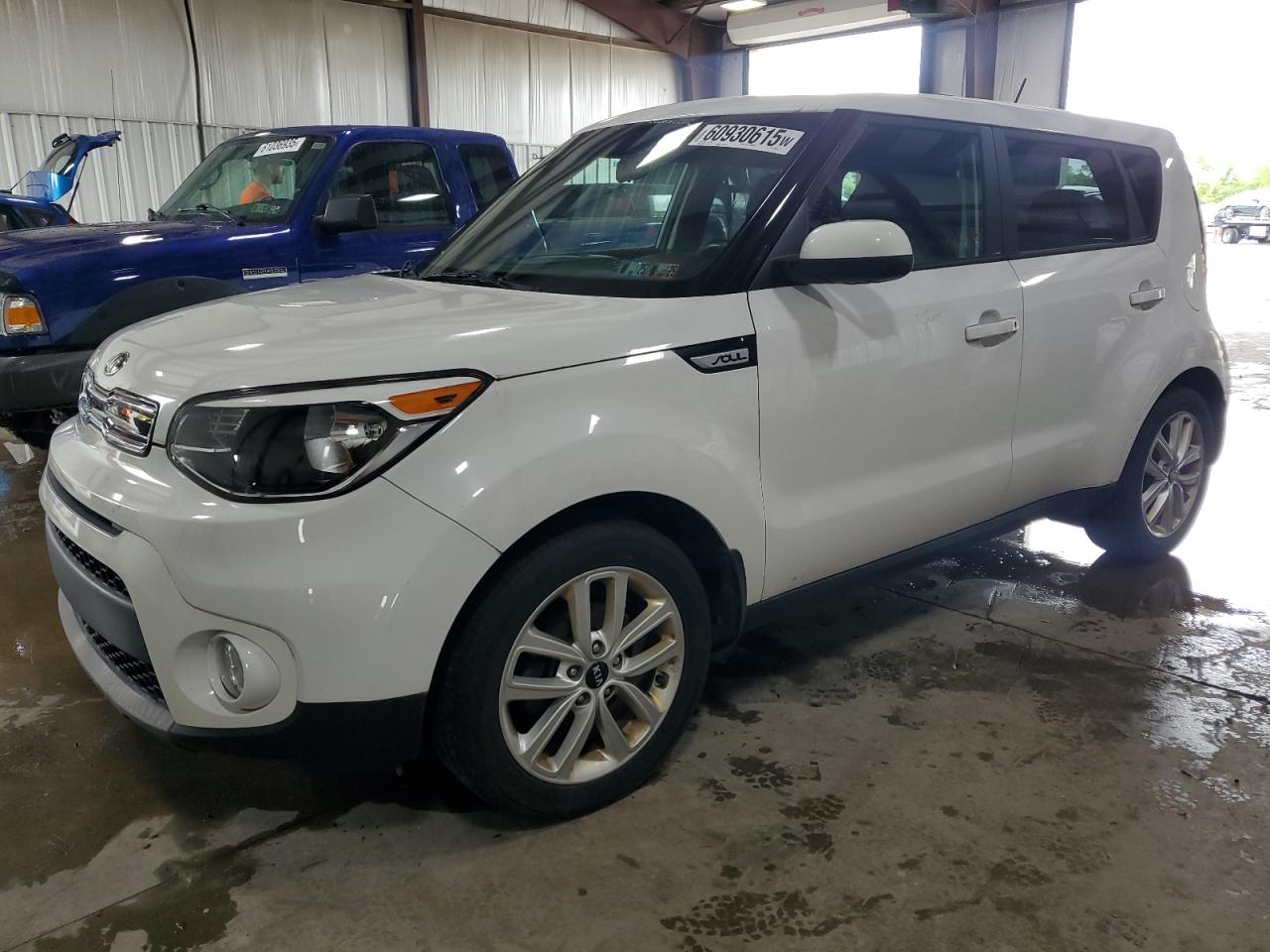 2017 Kia Soul + на продаже в West Mifflin, PA - Front End