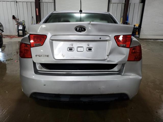  KIA FORTE 2012 Srebrny
