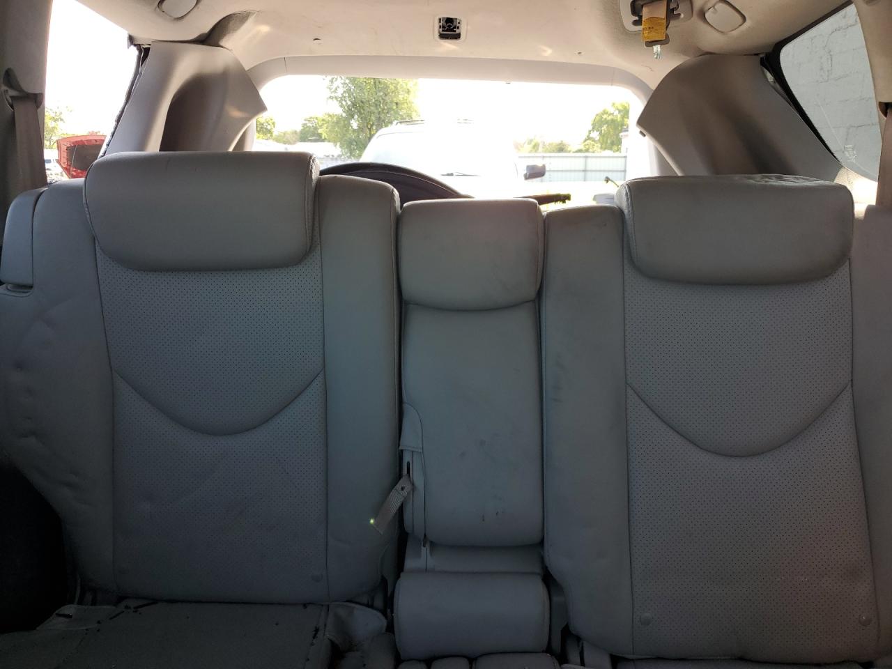 2008 Toyota Rav4 Limited VIN: JTMBK31V985051543 Lot: 61755855