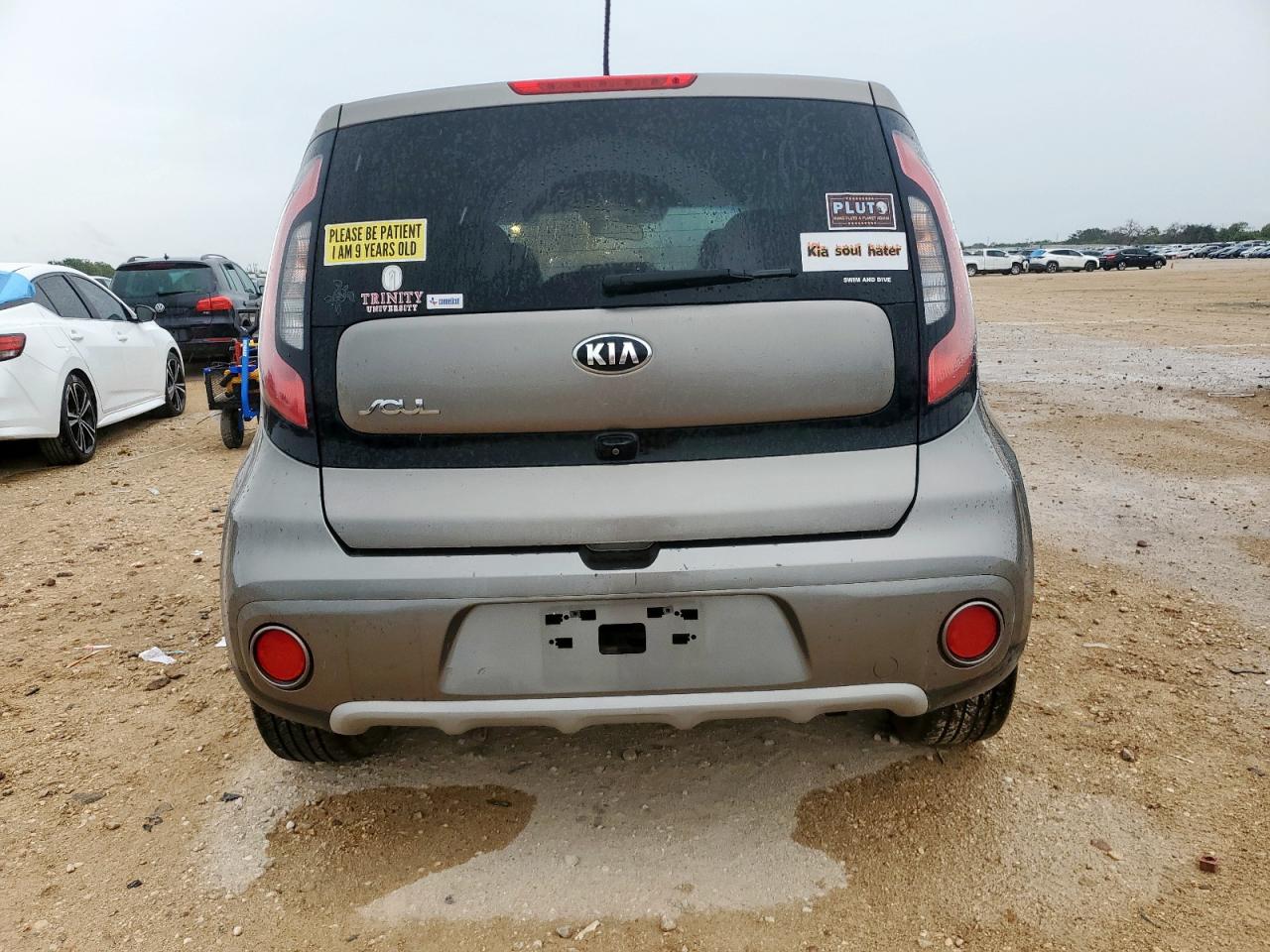 2019 Kia Soul + VIN: KNDJP3A51K7017430 Lot: 62552625