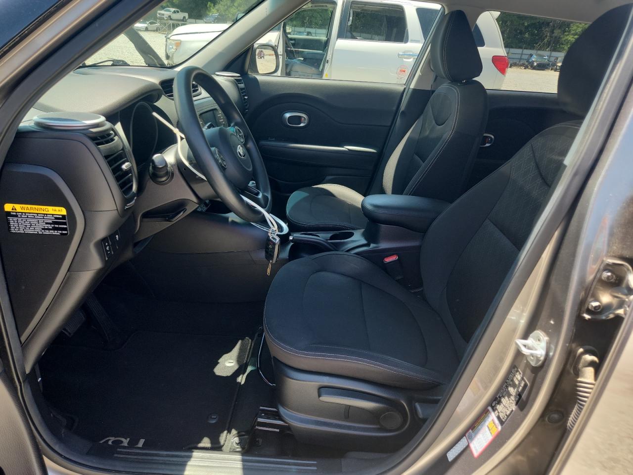 2016 Kia Soul VIN: KNDJN2A21G7363829 Lot: 62642935