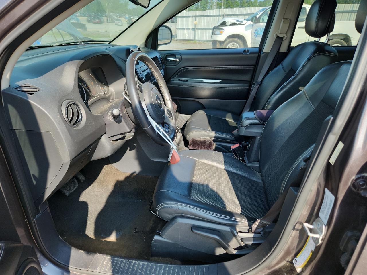 2016 Jeep Compass Latitude VIN: 1C4NJCEA8GD599660 Lot: 58739205