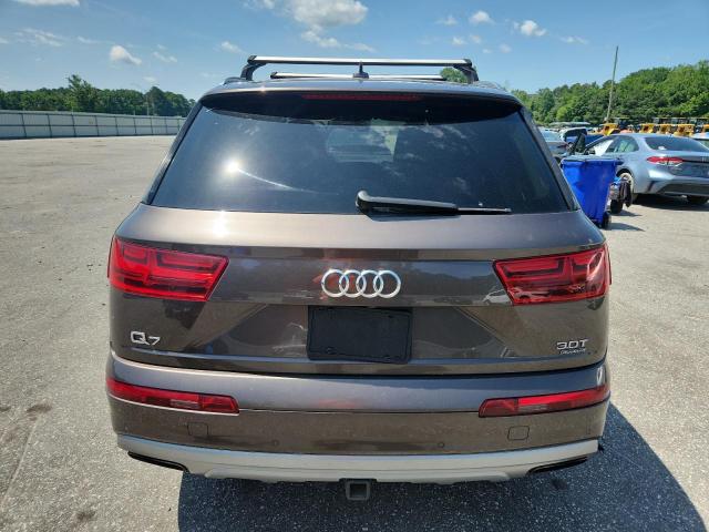 Parquets AUDI Q7 2017 Brązowy