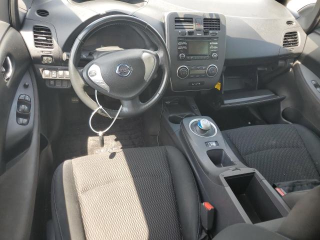  NISSAN LEAF 2013 Srebrny