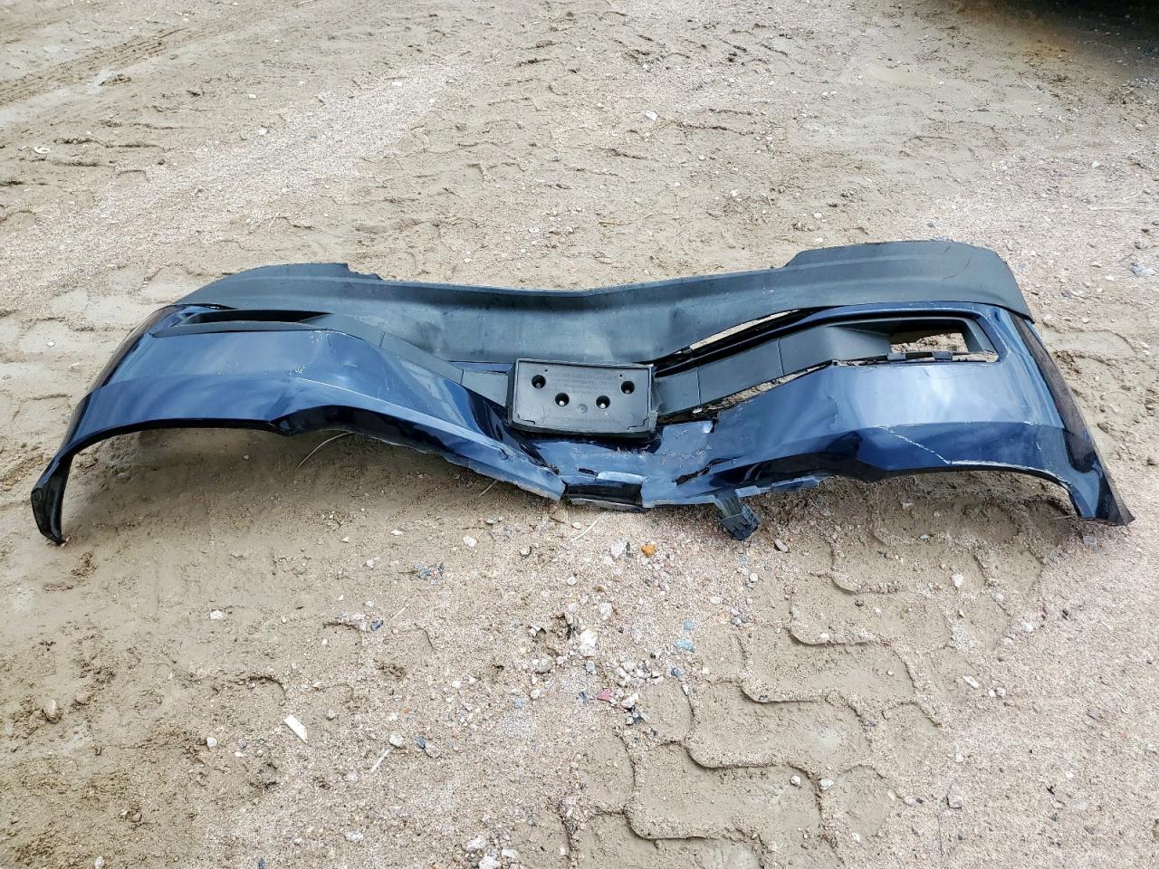 2018 Chevrolet Tahoe C1500 Ls VIN: 1GNSCAKC1JR369032 Lot: 59745325