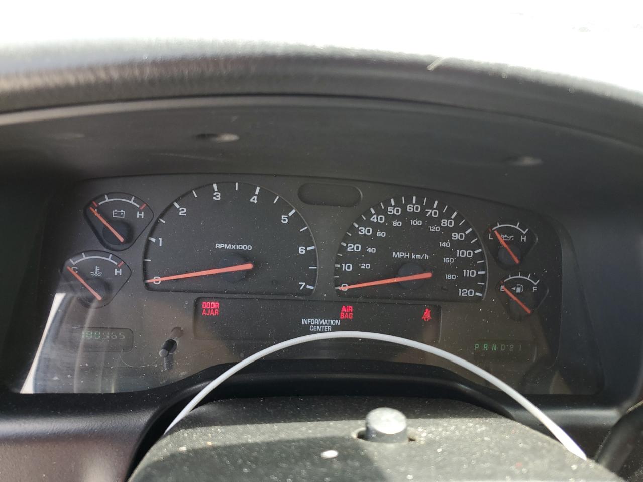 2002 Dodge Dakota Quad Sport VIN: 1B7HG38X22S570932 Lot: 60981405
