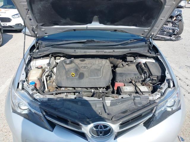 2015 TOYOTA AURIS ICON