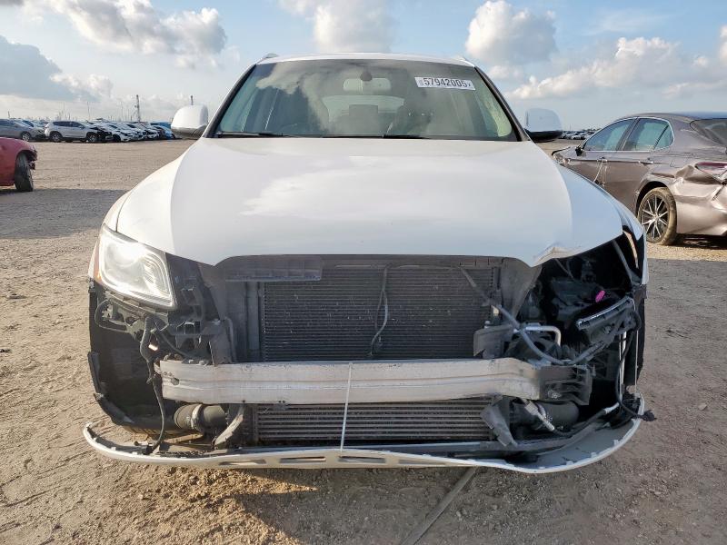 Parquets AUDI Q5 2013 Biały