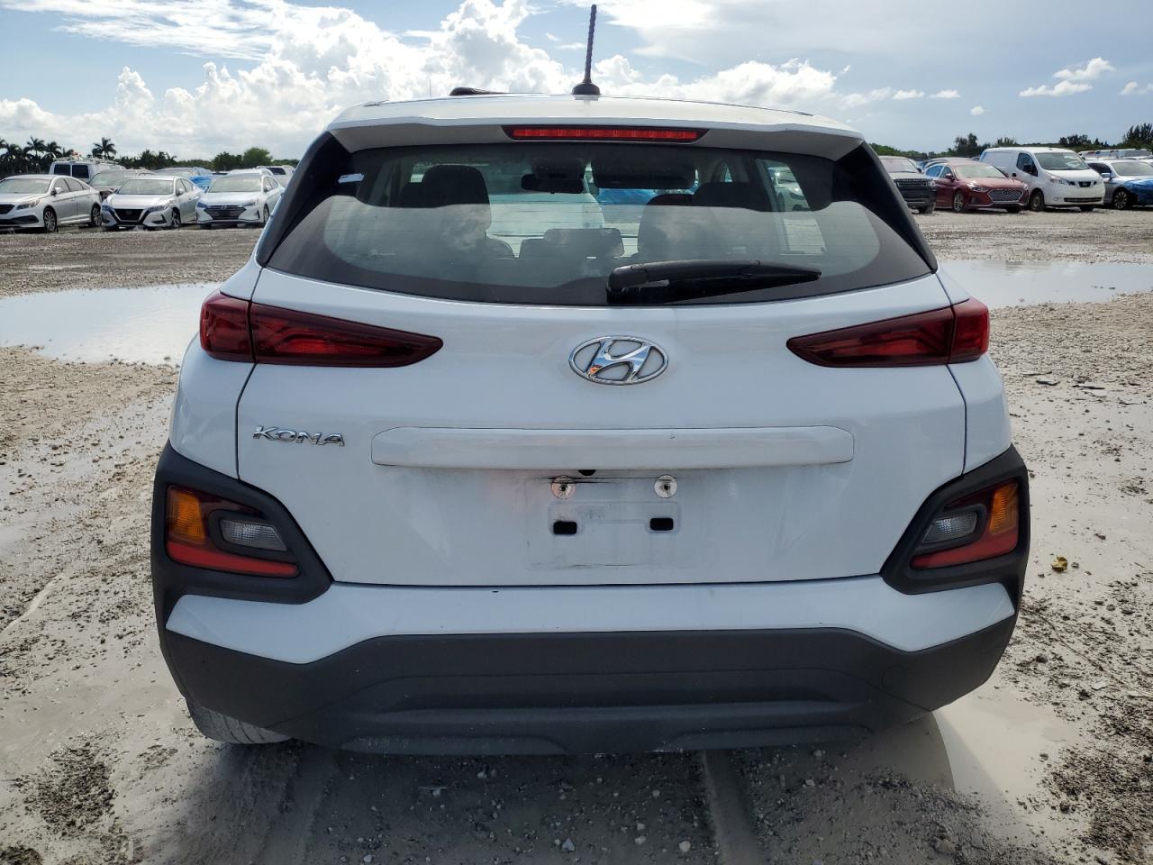 2021 Hyundai Kona Se VIN: KM8K12AA2MU645963 Lot: 60807505
