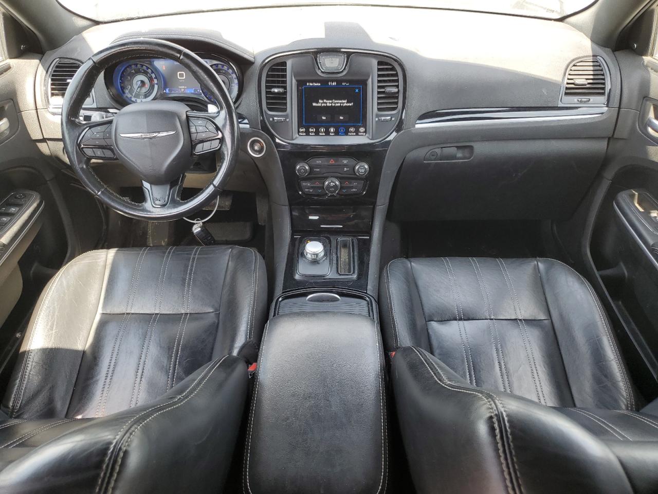 2019 Chrysler 300 S VIN: 2C3CCABG8KH637743 Lot: 62269185