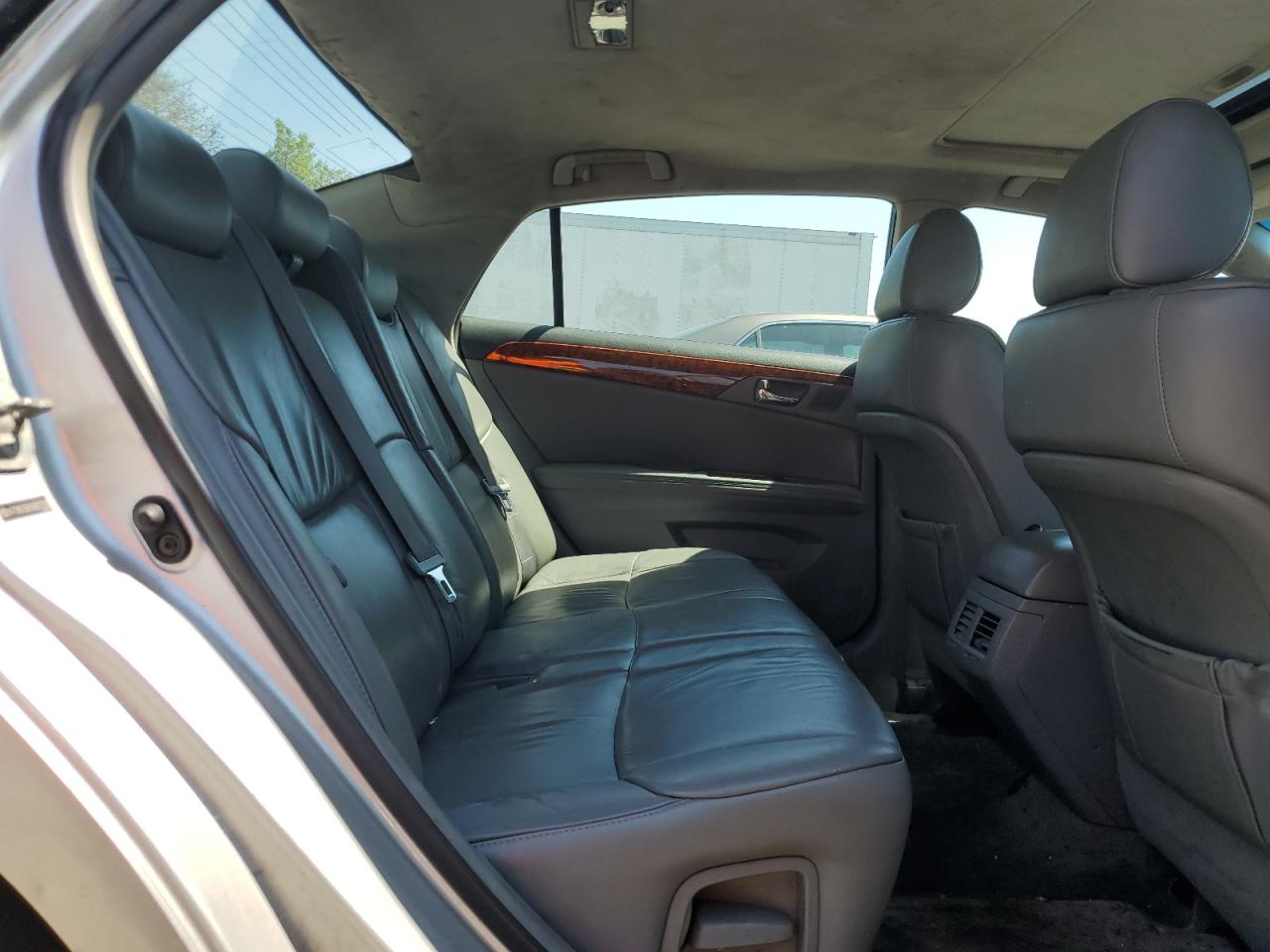 2005 Toyota Avalon Xl VIN: 4T1BK36B45U027260 Lot: 62545235