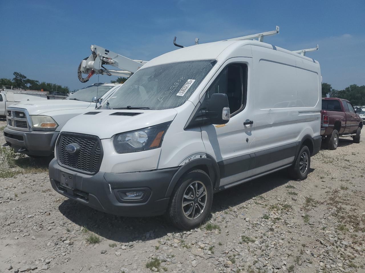 2021 Ford Transit T-250 for Sale in Kansas City, KS - Rear End
