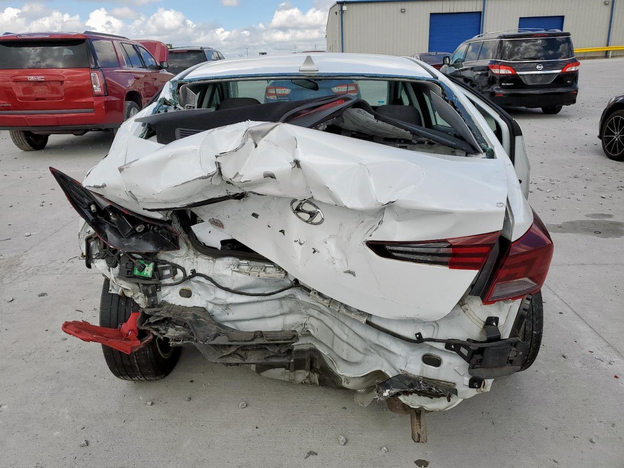 2019 Hyundai Elantra Sel VIN: 5NPD84LF5KH467857 Lot: 62234075