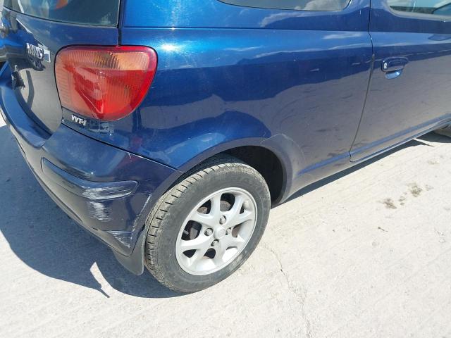 2005 TOYOTA YARIS BLUE