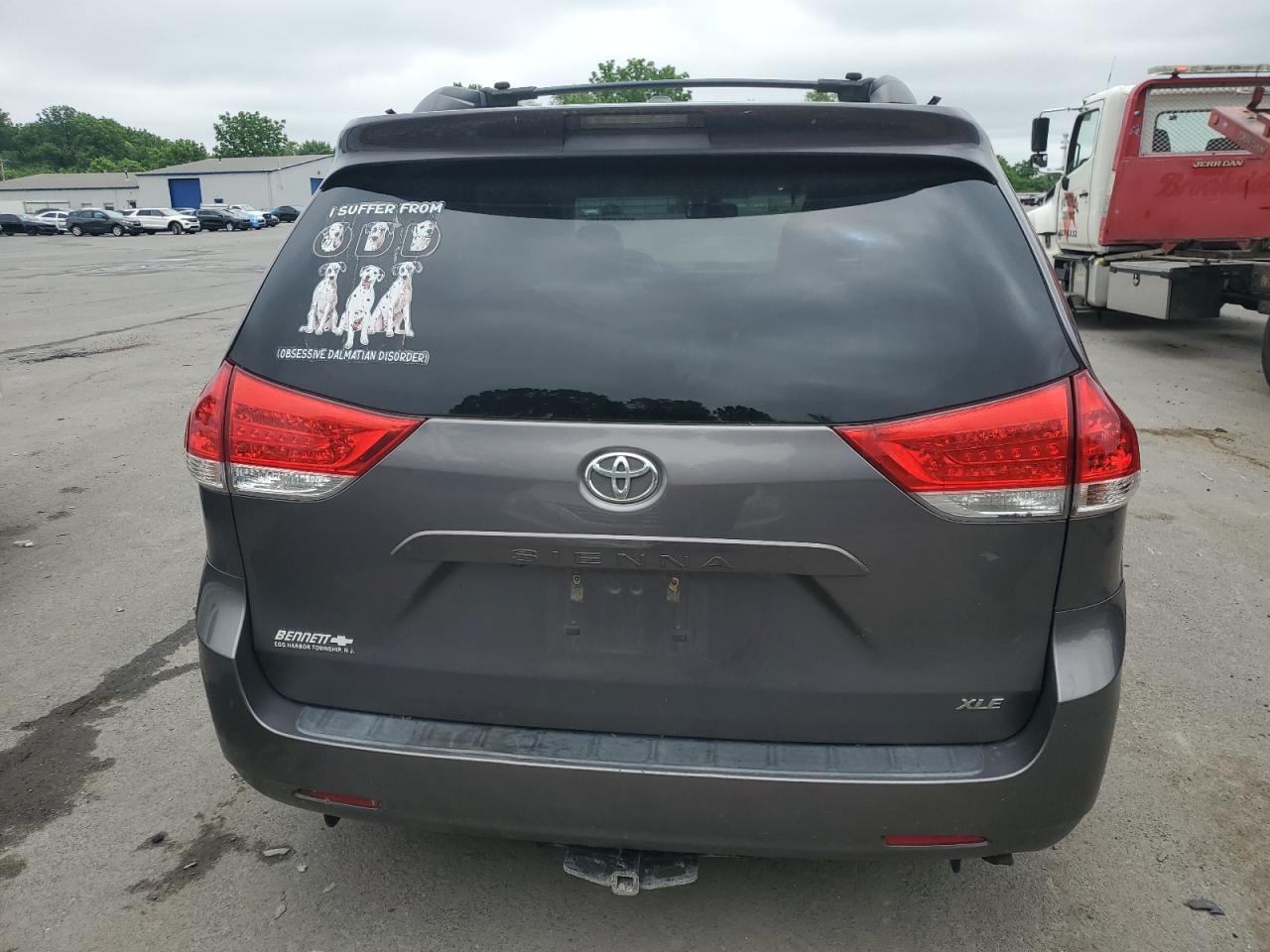 2011 Toyota Sienna Xle VIN: 5TDYK3DCXBS107589 Lot: 59540615