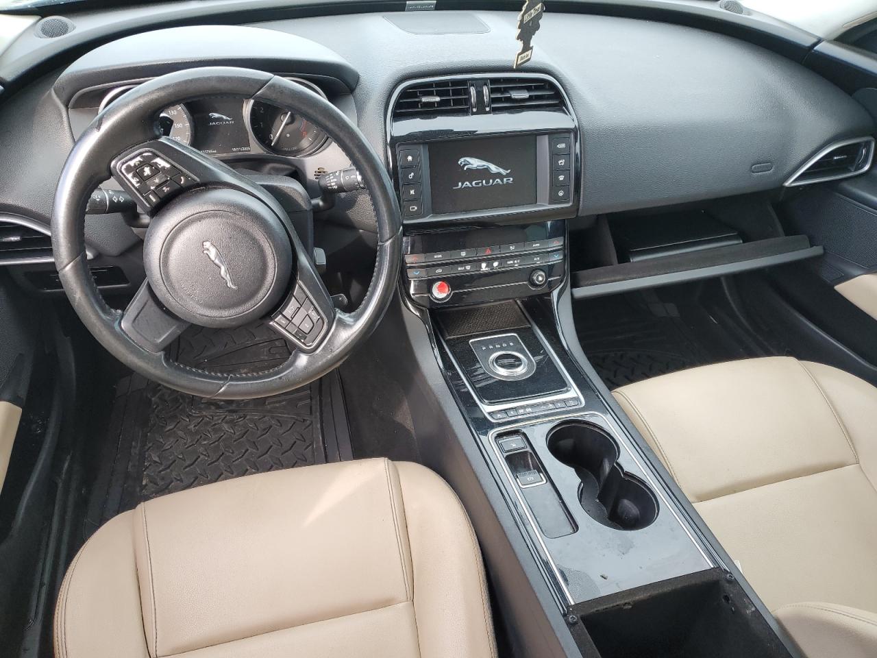 2017 Jaguar Xe VIN: SAJAR4BG2HA975389 Lot: 61852115