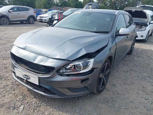 VOLVO V60 R-DESI 2017