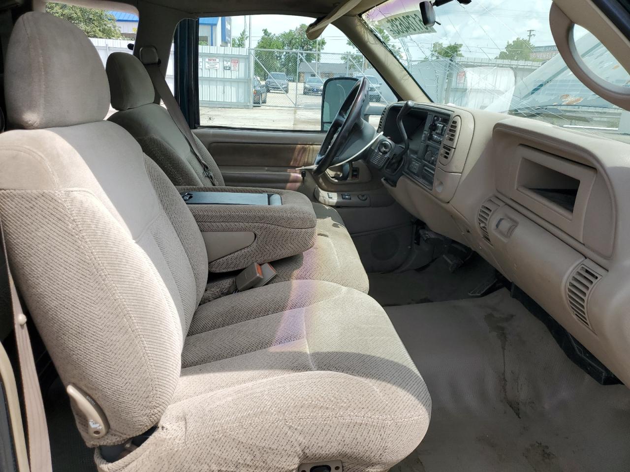 1997 Chevrolet Gmt-400 K2500 VIN: 1GCGK29F3VE142767 Lot: 61784635