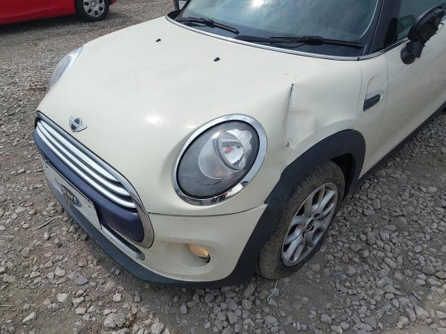 2014 MINI COOPER D