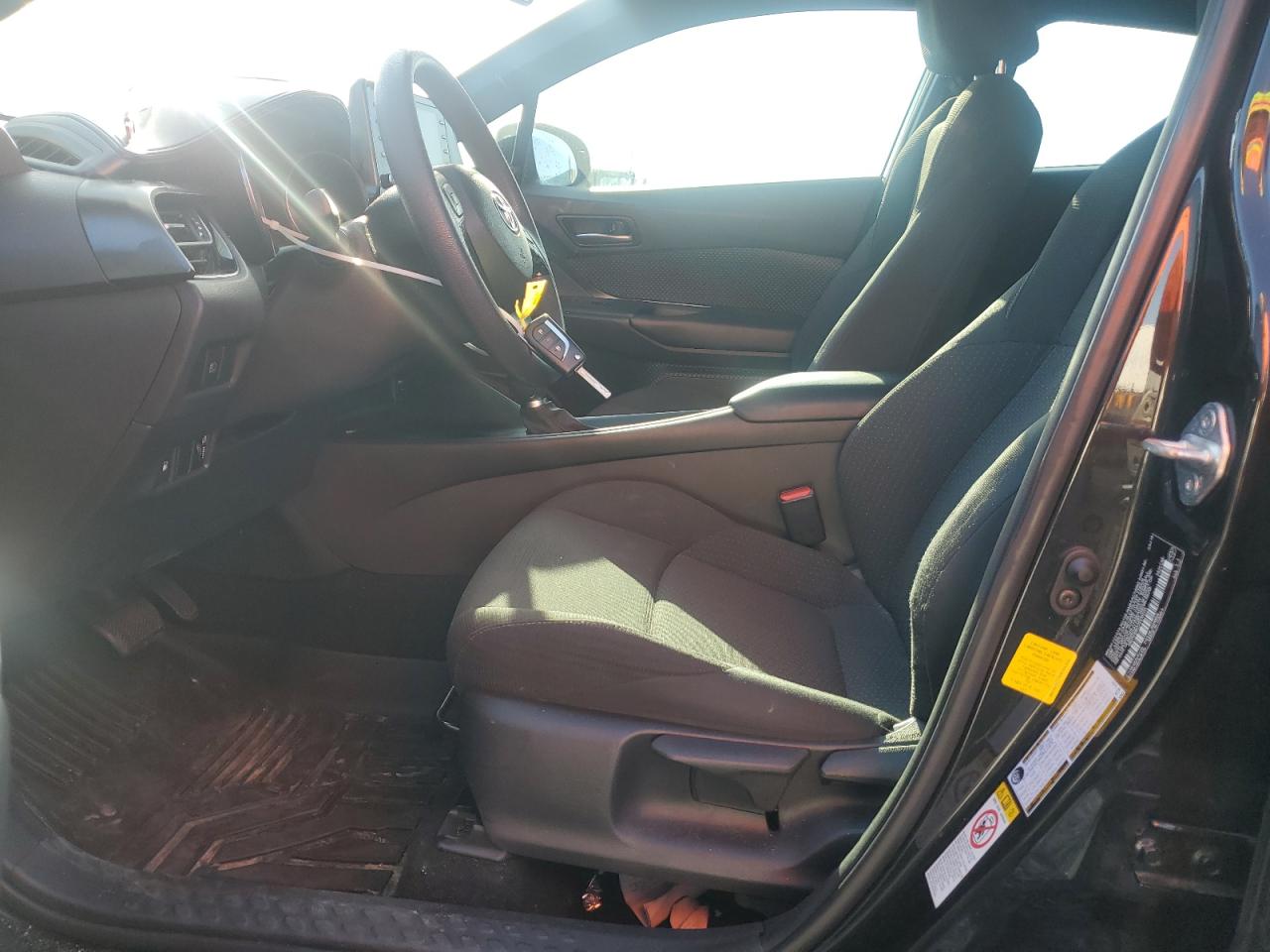 2019 Toyota C-Hr Xle VIN: NMTKHMBXXKR101354 Lot: 61807905