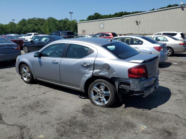 Sedans DODGE AVENGER 2013 Srebrny