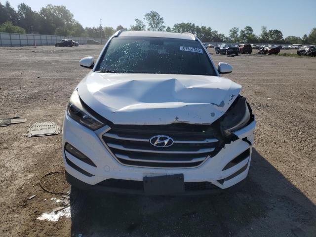  HYUNDAI TUCSON 2017 Белы