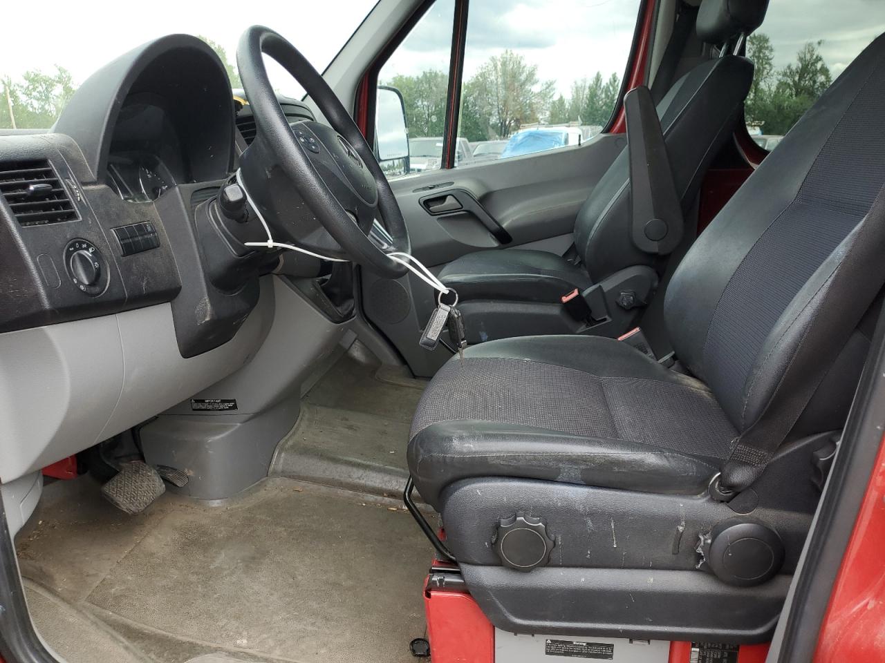 2014 Mercedes-Benz Sprinter 2500 VIN: WDZPE7DD8E5835392 Lot: 62548535
