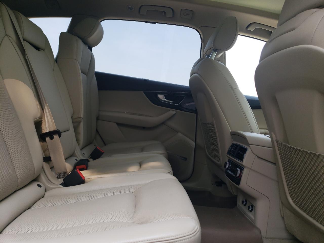 2019 Audi Q7 Premium Plus VIN: WA1LAAF7XKD047076 Lot: 59569975