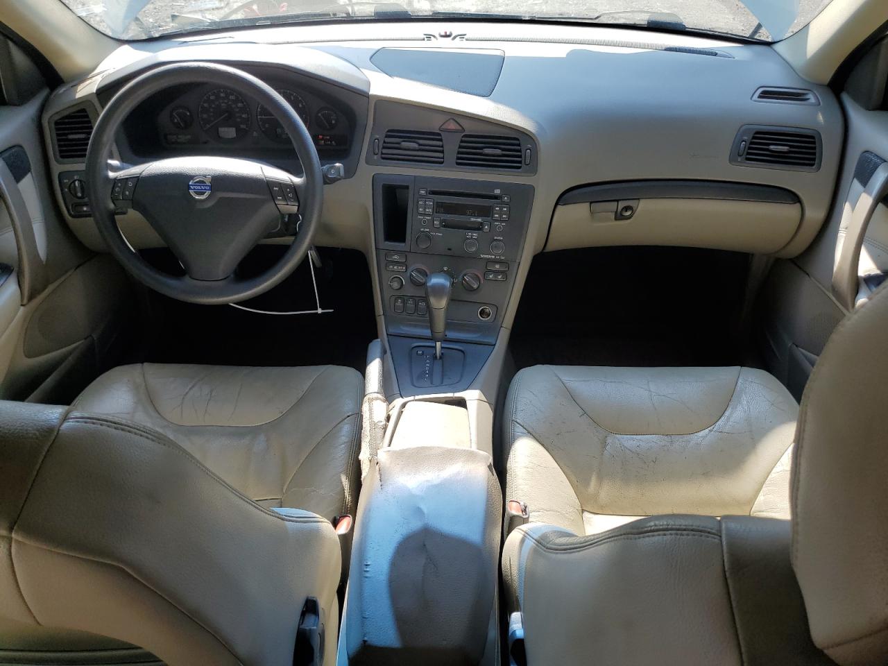 2002 Volvo S60 VIN: YV1RS61R622122221 Lot: 61581105