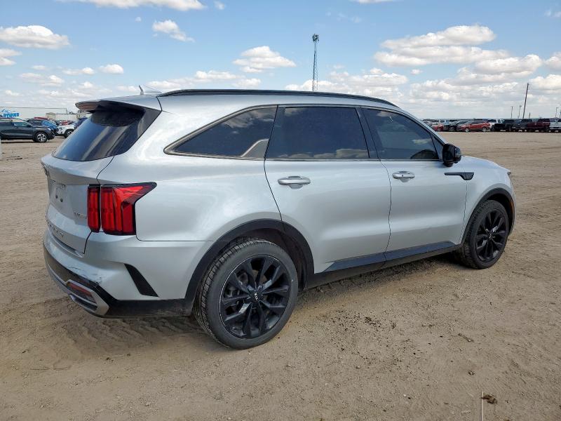  KIA SORENTO 2021 Серебристый