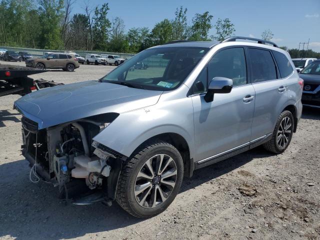  SUBARU FORESTER 2017 Сріблястий