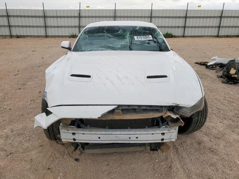  FORD MUSTANG 2019 Biały