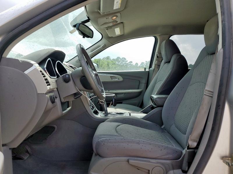  CHEVROLET TRAVERSE 2012 Srebrny