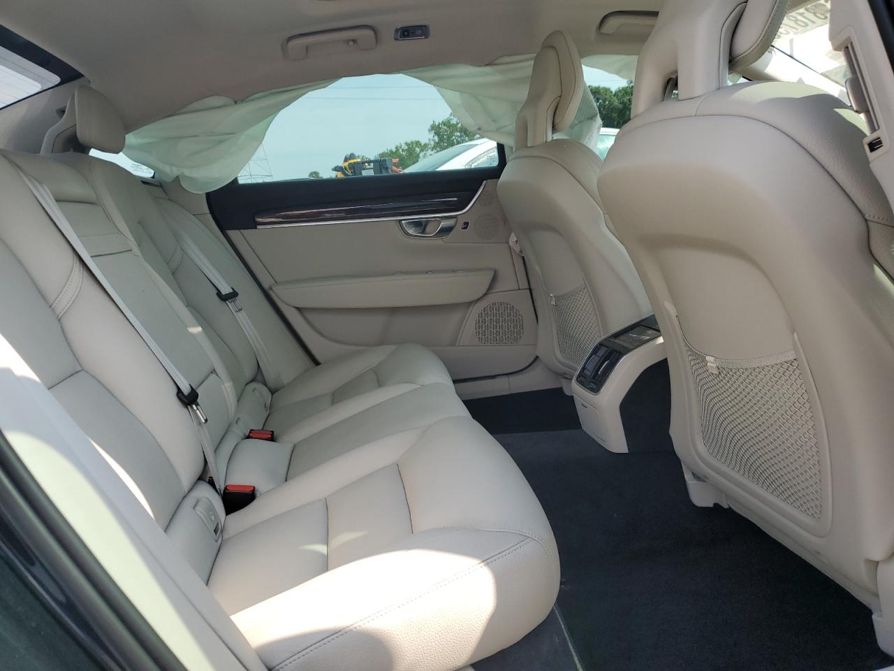 2018 Volvo S90 T5 Momentum VIN: LVY982AK7JP008612 Lot: 62818755